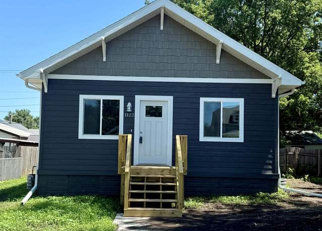 Property at 1122 N Dakota Ave, Sioux Falls, SD 57104, 2 beds, 1 bath
