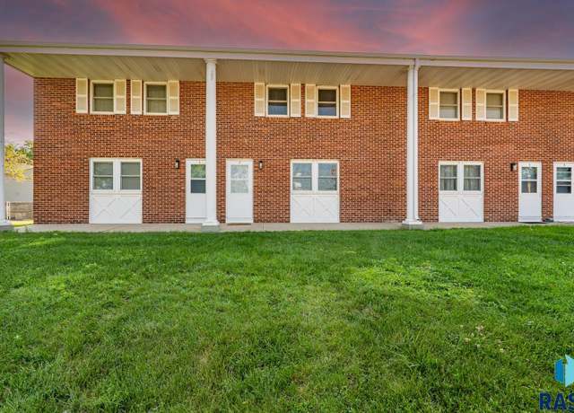 Property at 101 N Pipestone St Apt 2, Brandon, SD 57005-1597, 2 beds, 2 baths