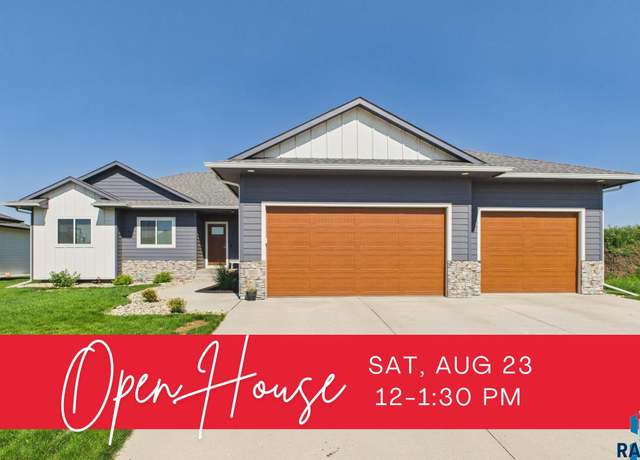 Property at 905 N Juniper St, Lennox, SD 57039, 3 beds, 2.5 baths
