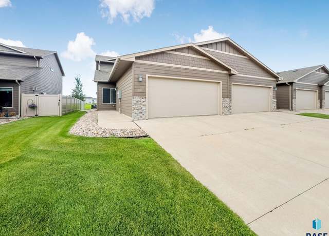 Property at 5919 S Bounty Pl, Sioux Falls, SD 57108, 3 beds, 2.5 baths