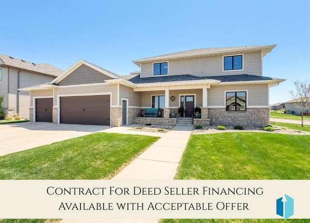 Property at 9207 W Lakeside Dr, Sioux Falls, SD 57107, 7 beds, 4 baths