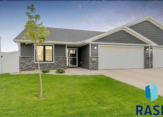 Property at 217 E Antioch St, Tea, SD 57064, 3 beds, 2 baths