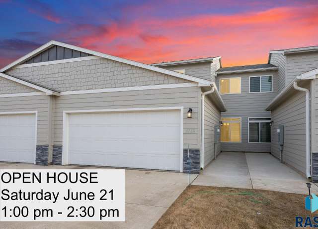 Property at 8162 E Tencate Pl, Sioux Falls, SD 57110, 3 beds, 2.5 baths