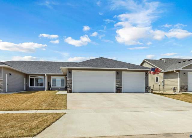 Property at 5307 S Dubuque Ave, Sioux Falls, SD 57108, 3 beds, 2 baths