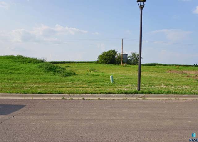 Property at 429 W 5th St, Crooks, SD 57020