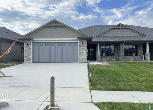 Property at 7103 E Copper Stone Cir, Sioux Falls, SD 57110, 2 beds, 2 baths