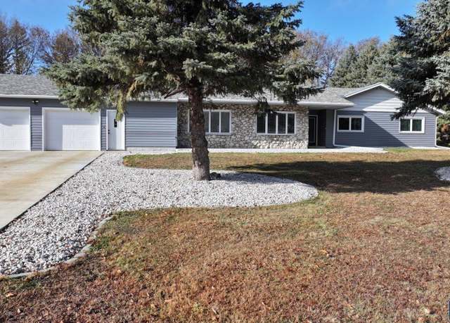 Property at 25793 Country Ln, Renner, SD 57055-6402, 4 beds, 3 baths