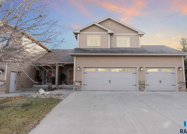 Property at 7301 S Grand Arbor Ct, Sioux Falls, SD 57108, 4 beds, 3.5 baths