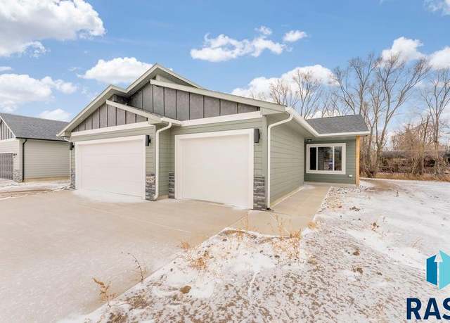 Property at 6829 W 5th St, Sioux Falls, SD 57107, 2 beds, 2 baths