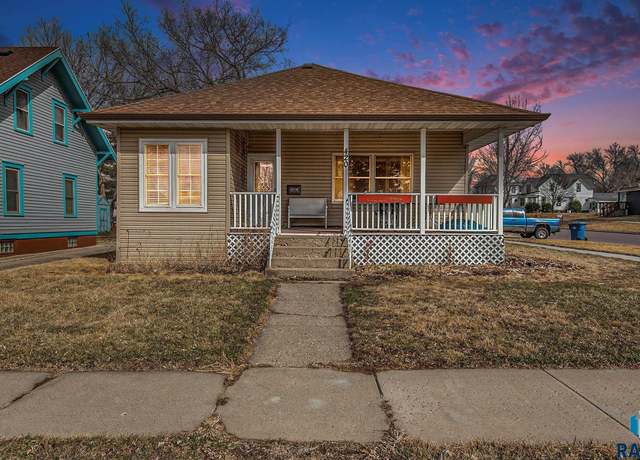 Property at 420 NE 6th St, Madison, SD 57042, 4 beds, 2 baths