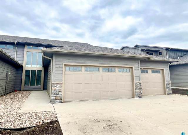 Property at 6138 S Bison Pl, Sioux Falls, SD 57108, 3 beds, 2.5 baths