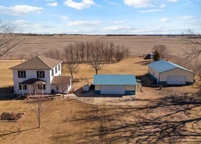 Property at 26430 463rd Ave, Hartford, SD 57033, 5 beds, 2.5 baths