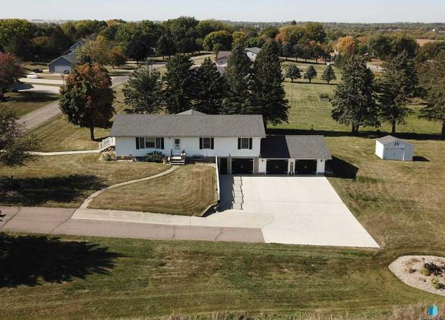Property at 1495 115th St, Luverne, MN 56156, 4 beds, 2 baths