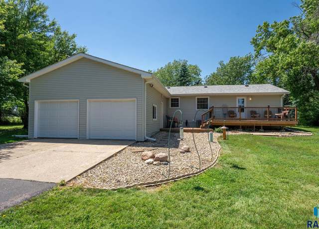 Property at 23948 Hwy Hwy, Madison, SD 57042, 3 beds, 2 baths