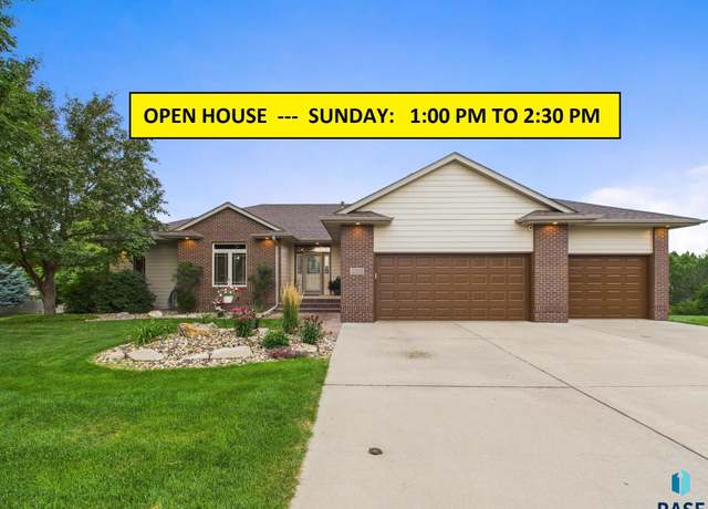Property at 6300 S Limerick Cir, Sioux Falls, SD 57108, 4 beds, 3 baths