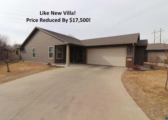 Property at 1613 S Foss Ave, Sioux Falls, SD 57110, 2 beds, 2 baths