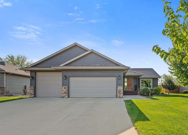 Property at 406 S Shebal Ave, Harrisburg, SD 57032, 5 beds, 3 baths