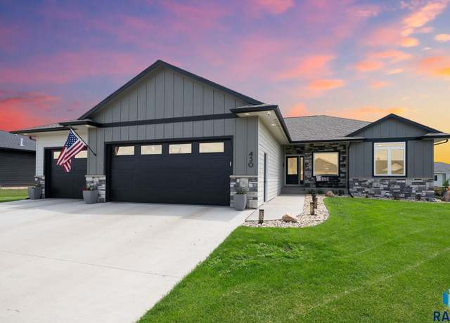 Property at 430 Andrew Ave, Harrisburg, SD 57032, 6 beds, 3.5 baths