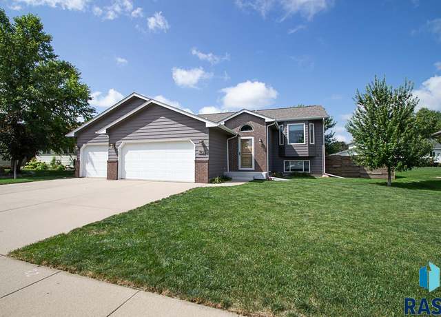 Photo of 7105 S Mogen Ave, Sioux Falls, SD 57108