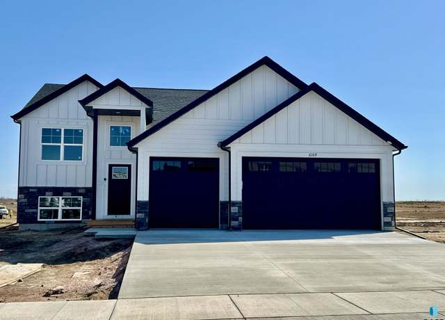 Property at 6109 W Valentine St, Sioux Falls, SD 57107, 5 beds, 3 baths