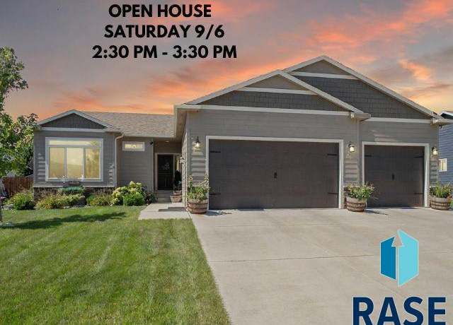 Property at 5205 S Eastwind Ave, Sioux Falls, SD 57108, 5 beds, 3 baths