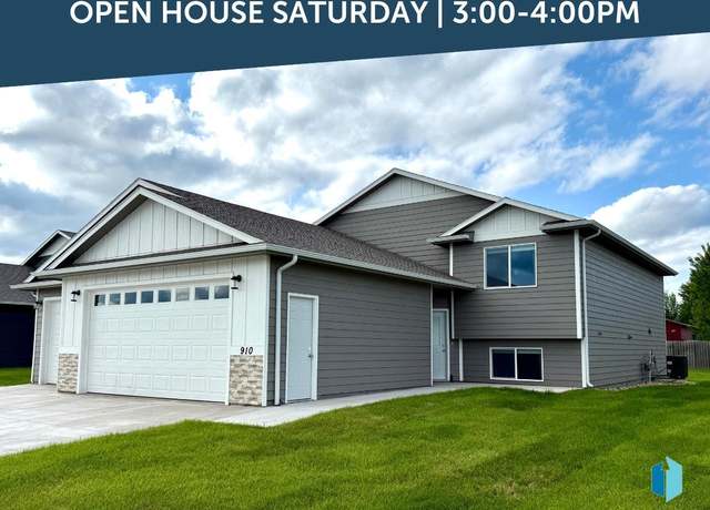 Property at 910 Birch St, Harrisburg, SD 57032, 5 beds, 3 baths