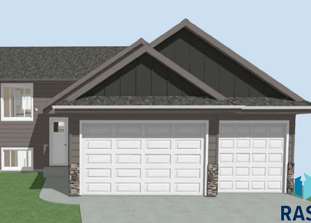Property at 806 N Main St, Lennox, SD 57039, 2 beds, 2 baths