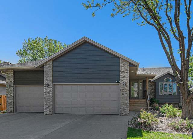 Property at 2608 S Rutgers Ave, Sioux Falls, SD 57106, 4 beds, 3 baths