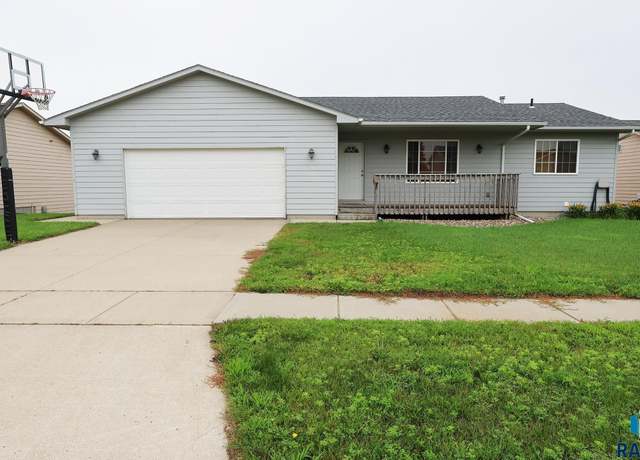 Property at 503 David Ave, Baltic, SD 57003, 3 beds, 2 baths