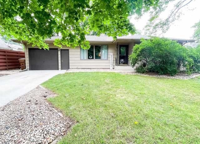 Property at 513 S Dobson St, Mitchell, SD 57301, 3 beds, 2 baths