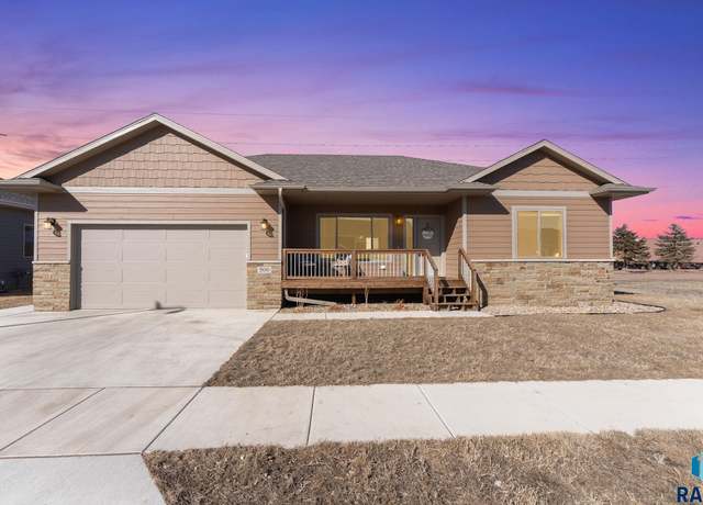 Property at 500 E Cairos Pl, Brandon, SD 57005, 2 beds, 2 baths