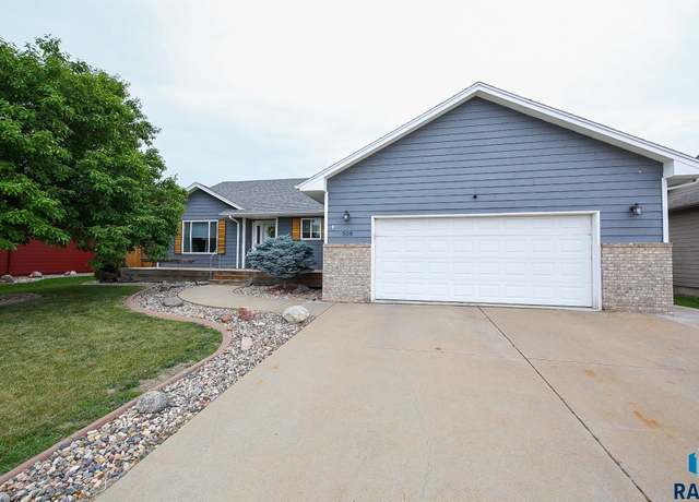 Property at 508 Honeysuckle Dr, Harrisburg, SD 57032, 4 beds, 2 baths