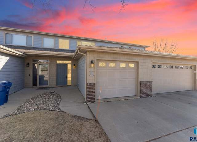 Property at 6404 S Santa Rosa Cir Unit B, Sioux Falls, SD 57108, 2 beds, 1 bath