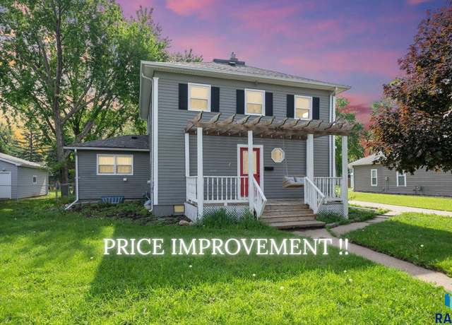 Property at 606 N 3rd St, Beresford, SD 57004, 3 beds, 1.5 baths