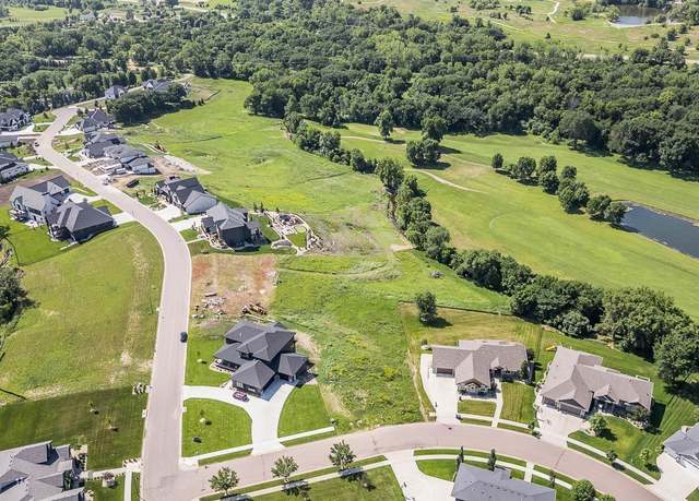Property at 1421 S Sugar Maple Dr, Sioux Falls, SD 57110