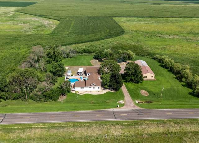 Property at 28262 472nd Ave, Worthing, SD 57077, 4 beds, 3 baths
