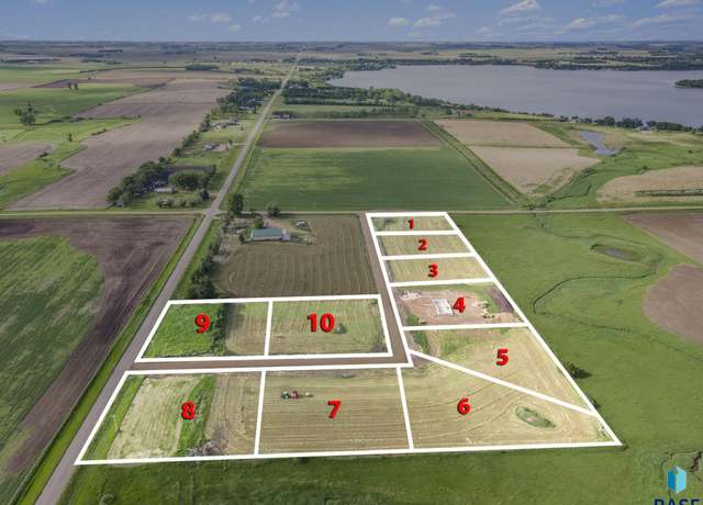 Property at 2122 Harvest Creek Ln Lot 7, Madison, SD 57042