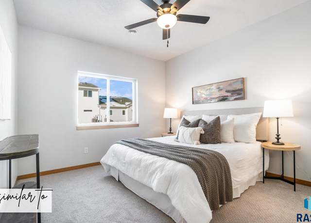 Property at 6201 S Ruby Jean Pl, Sioux Falls, SD 57108, 3 beds, 2.5 baths