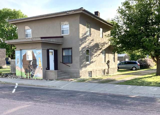 Property at 305 S 5th St, Menno, SD 57045, 4 beds, 2 baths