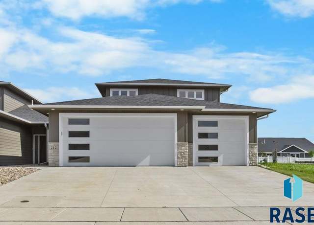 Property at 212 E Ivy Rd, Tea, SD 57064, 3 beds, 2.5 baths