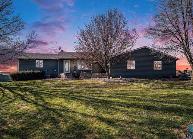 Property at 45122 Herman Blvd, Madison, SD 57042, 4 beds, 2.5 baths