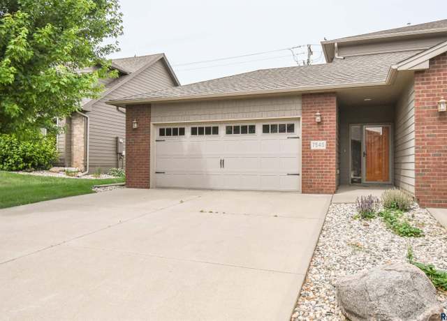 Property at 7549 S Grand Arbor Pl, Sioux Falls, SD 57108, 3 beds, 2.5 baths