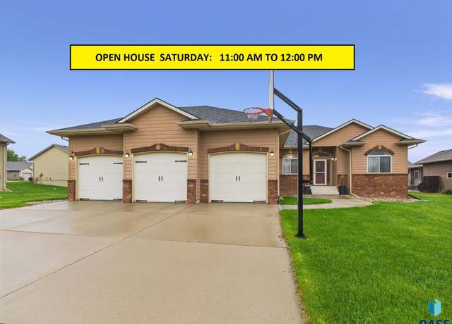 Property at 8113 S Copper Ridge Rd, Sioux Falls, SD 57108, 5 beds, 3 baths