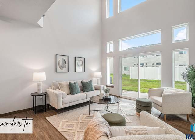 Property at 8012 E Tencate Pl, Sioux Falls, SD 57110, 3 beds, 2.5 baths