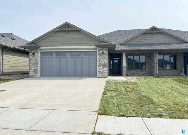 Property at 7015 E Copper Stone Cir, Sioux Falls, SD 57110, 2 beds, 2 baths