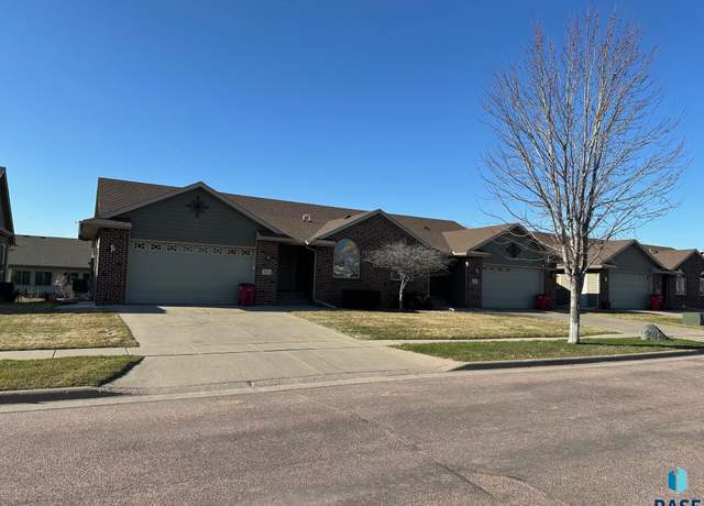 Property at 2631 E Whisper Trl, Sioux Falls, SD 57108, 2 beds, 2 baths