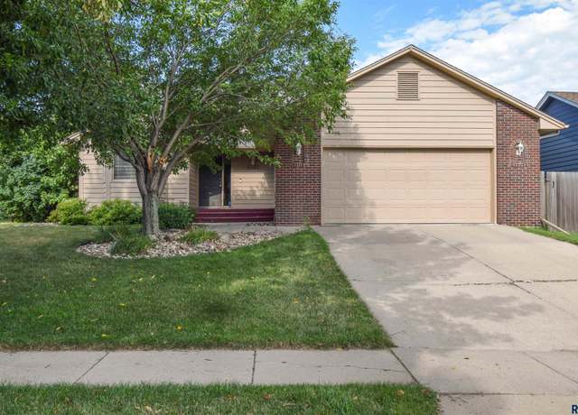 Photo of 6305 S Mogen Ave, Sioux Falls, SD 57108-5707