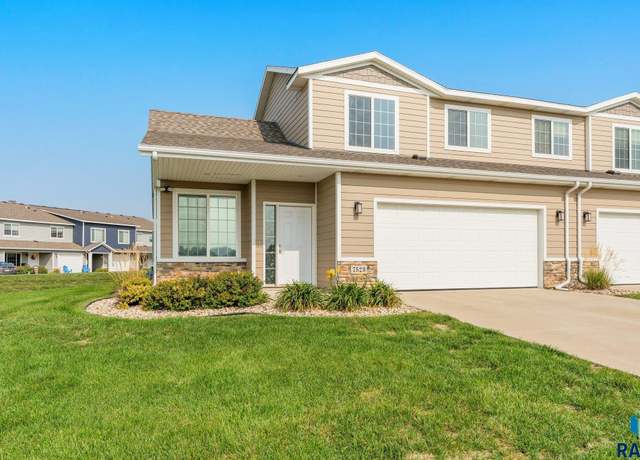 Property at 7523 S Brookside Pl, Sioux Falls, SD 57108, 2 beds, 1.5 baths