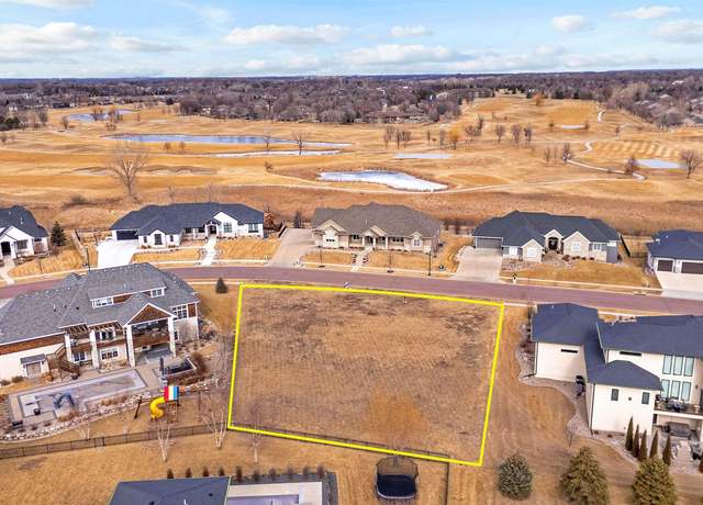 Property at 509 E Shadow Creek Ln, Sioux Falls, SD 57108