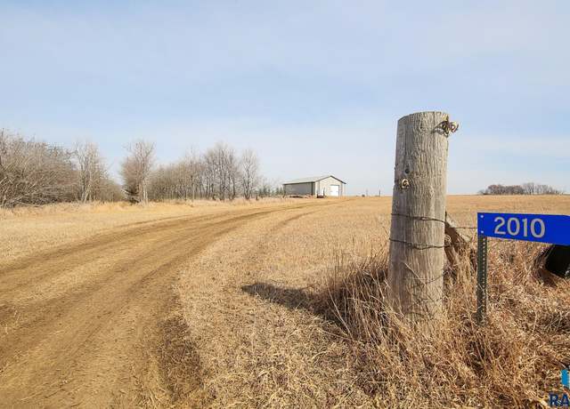 Property at 2010 E 9th St, Hartford, SD 57033